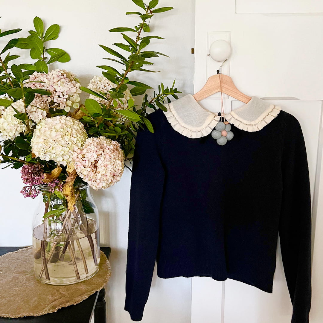 Australian Blue Cypress & Jasmine Felt Flower Fresheners by Home Dweller - Ivy & Wood