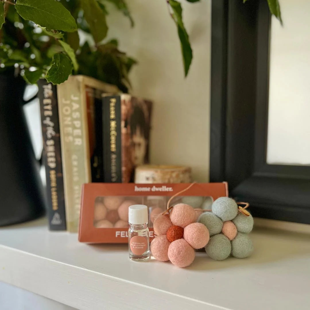Australian Blue Cypress & Jasmine Felt Flower Fresheners by Home Dweller - Ivy & Wood