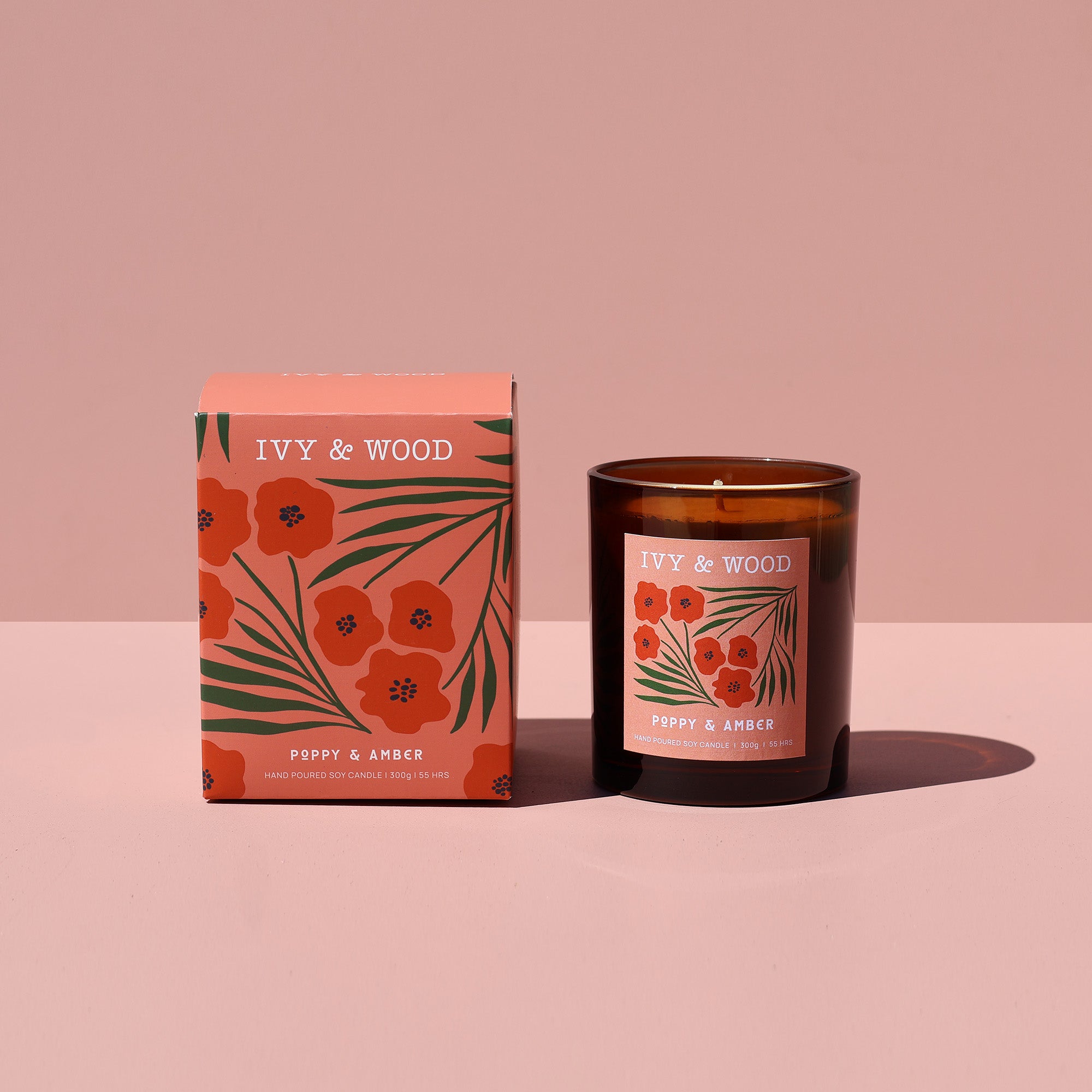 Poppy & Amber Scented Candle - Ivy & Wood