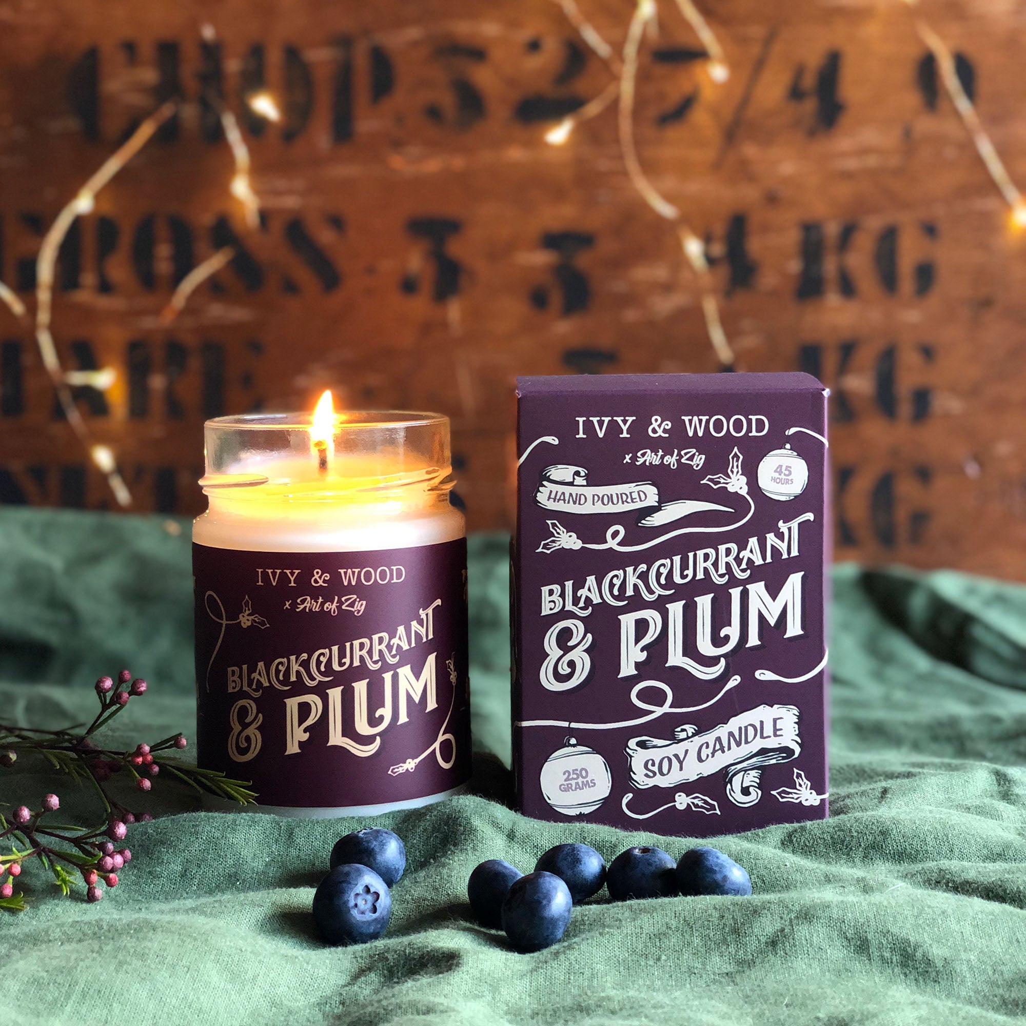 Blackcurrant & Plum Limited Edition Christmas Candle - Ivy & Wood