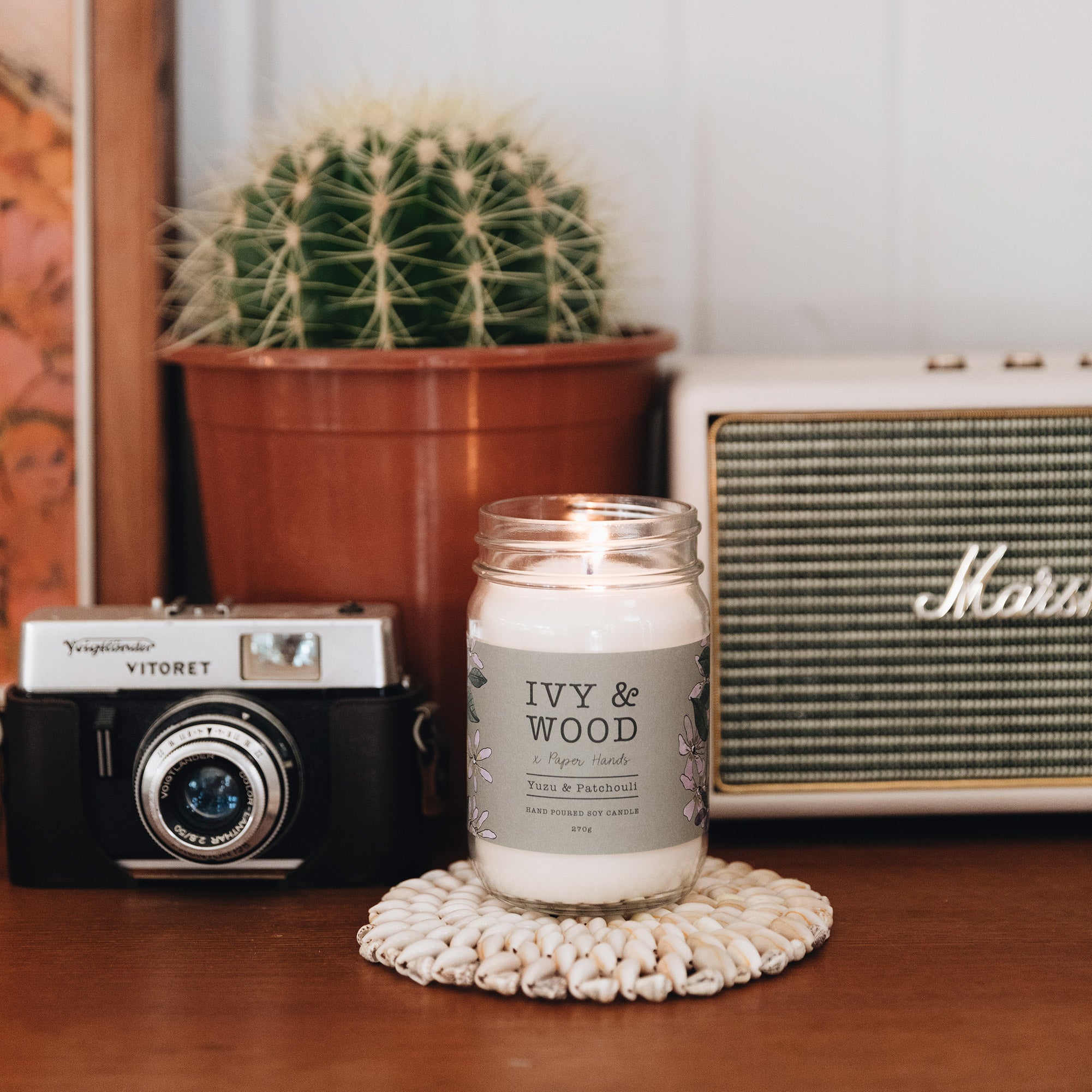 Botanical: Yuzu & Patchouli Scented Candle - Ivy & Wood