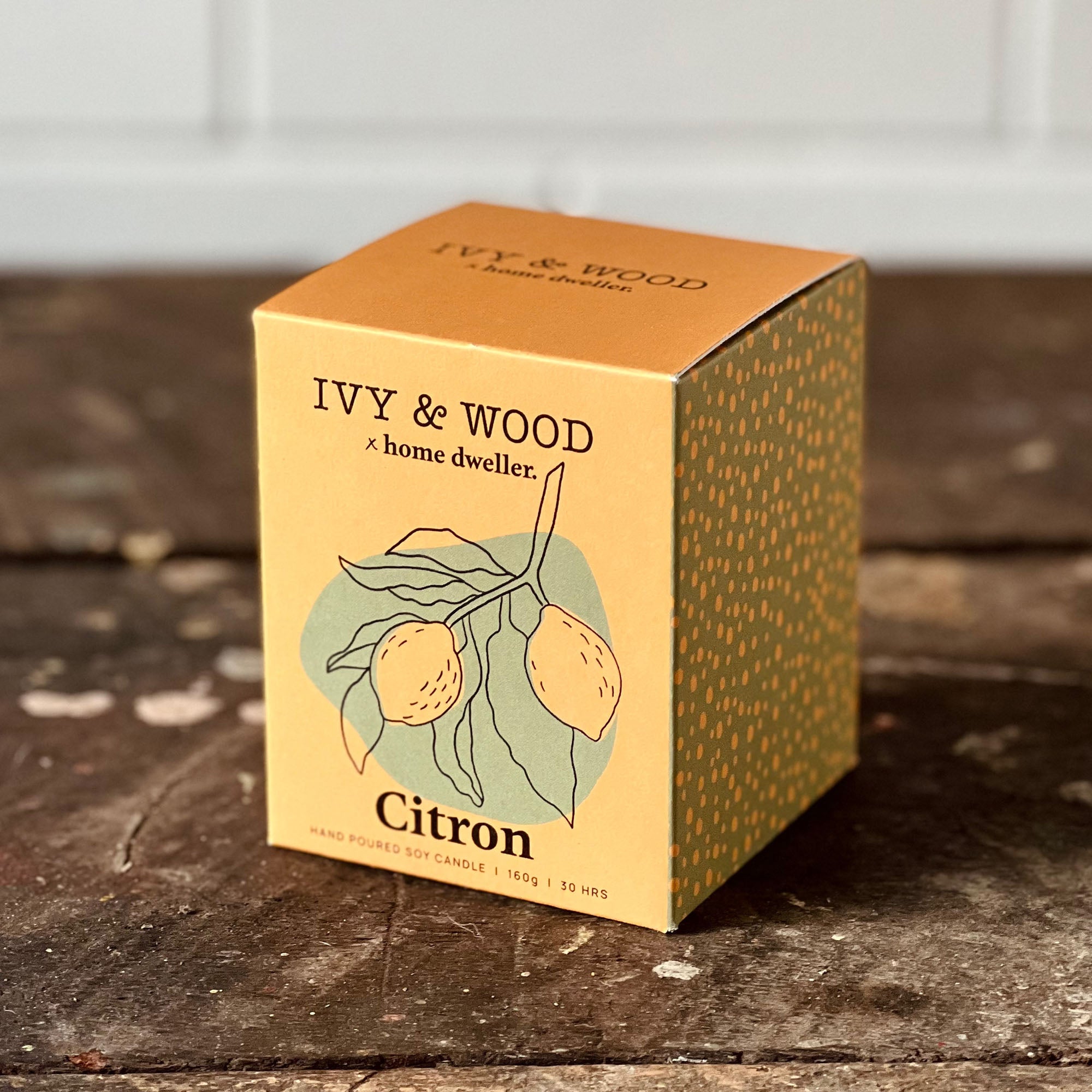 Homebody: Citron Scented Candle - Ivy & Wood