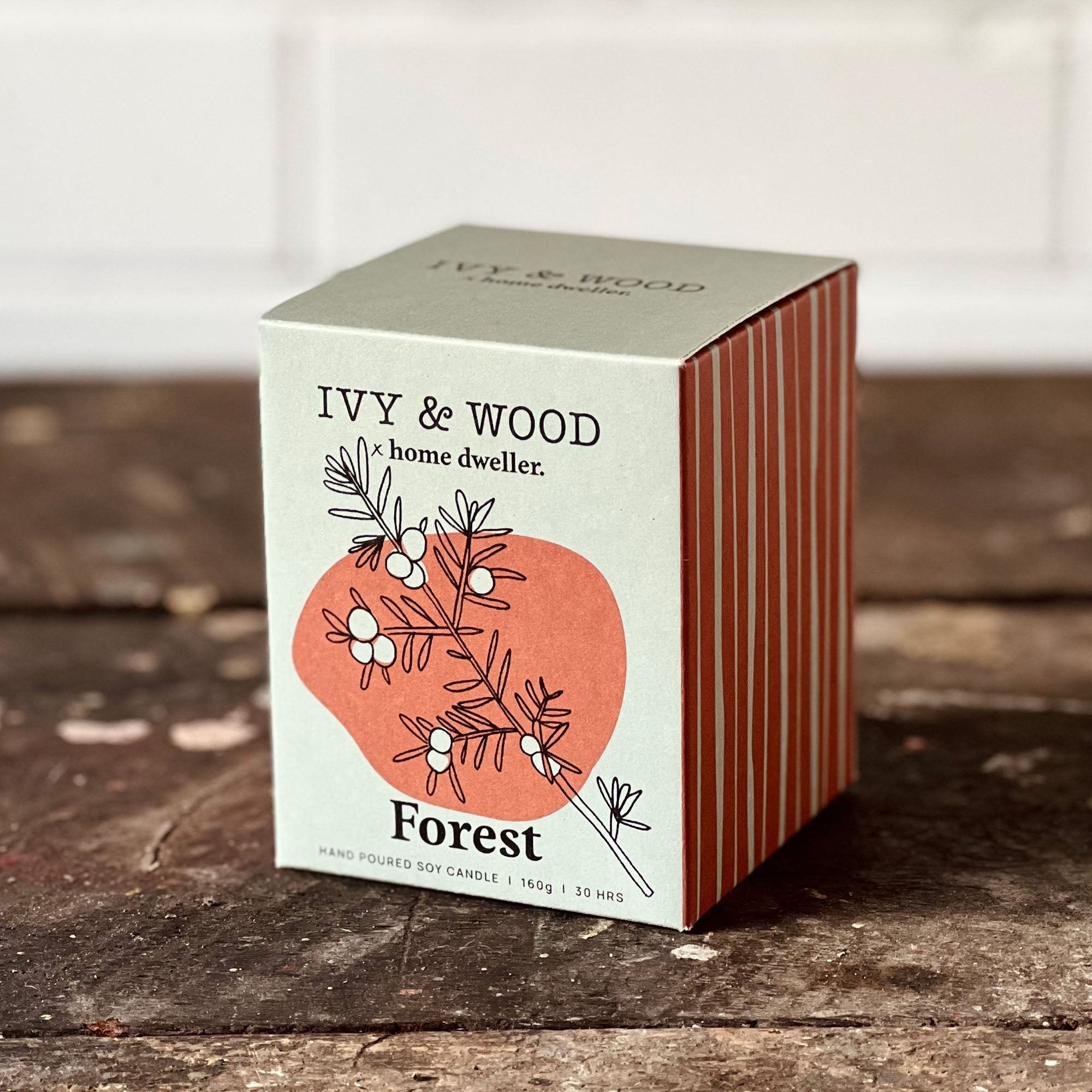 Homebody: Forest Scented Candle - Ivy & Wood