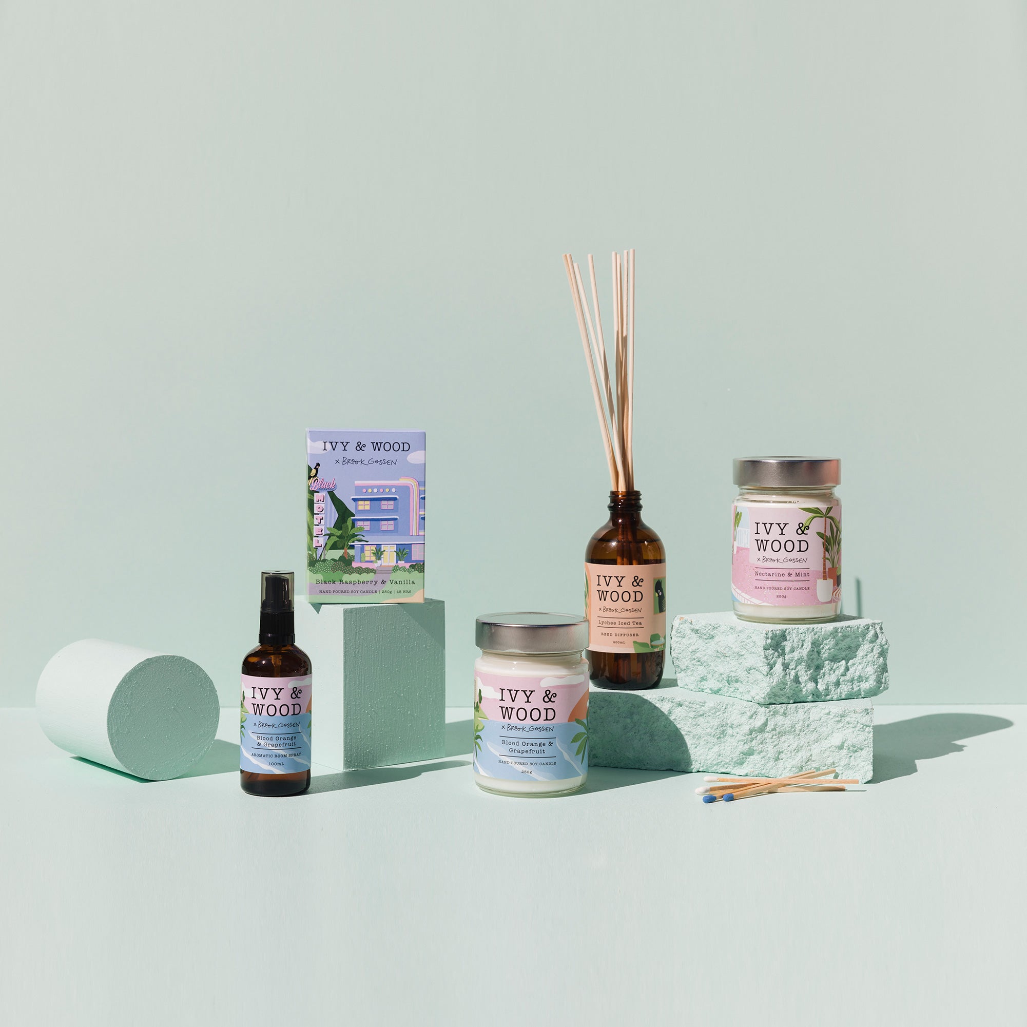 Paradiso: Nectarine & Mint Scented Candle - Ivy & Wood