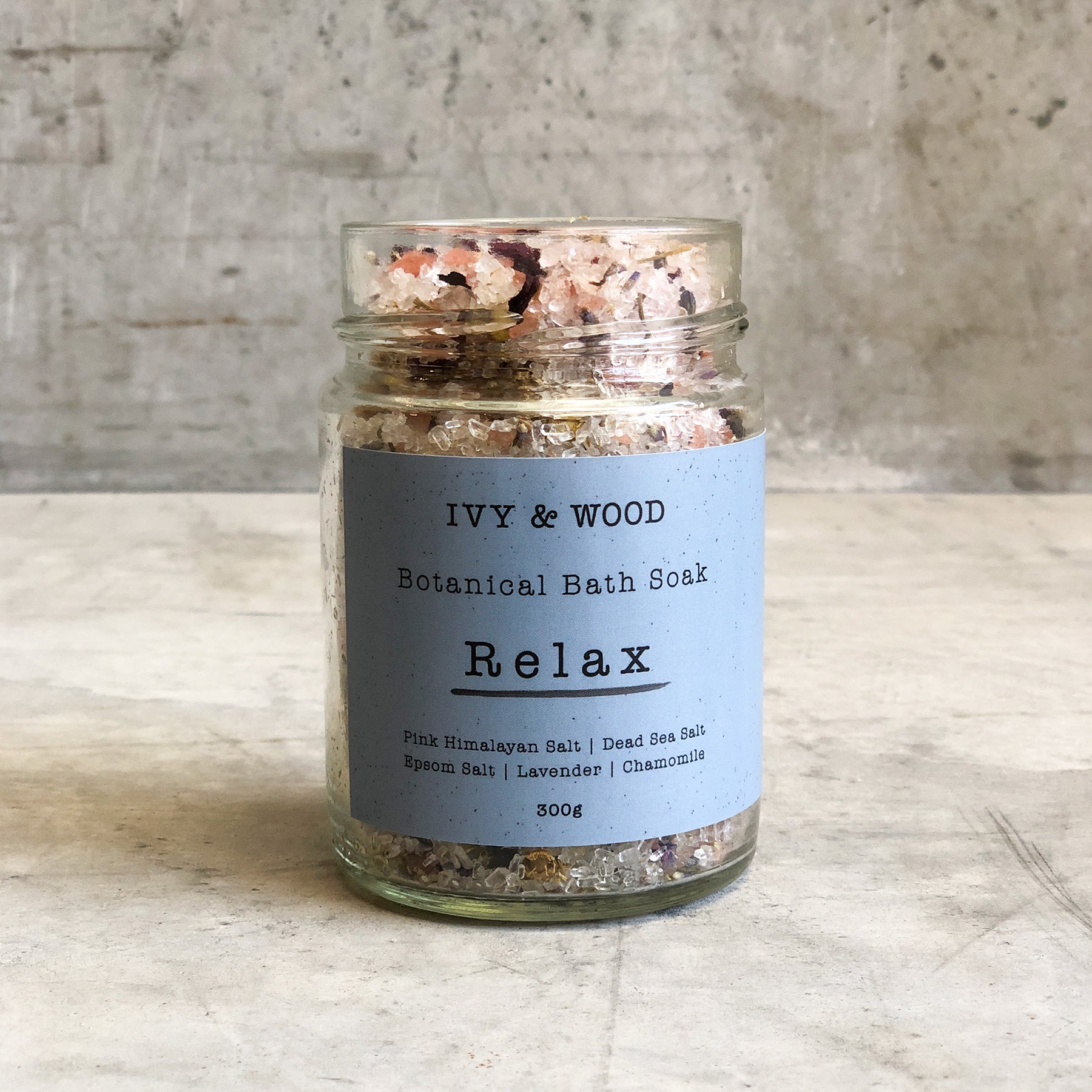 Relax Botanical Bath Soak - Ivy & Wood