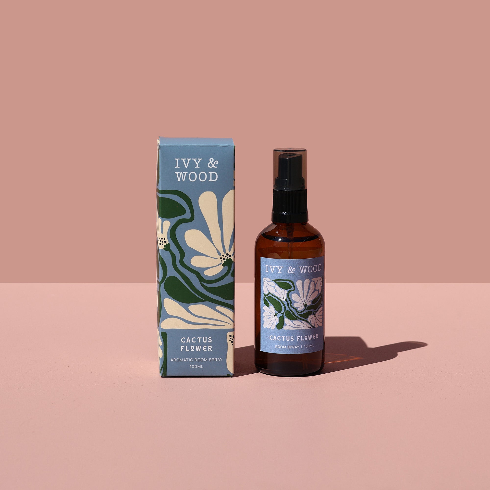 Flora Collection Reed Diffuser Bundle - Ivy & Wood