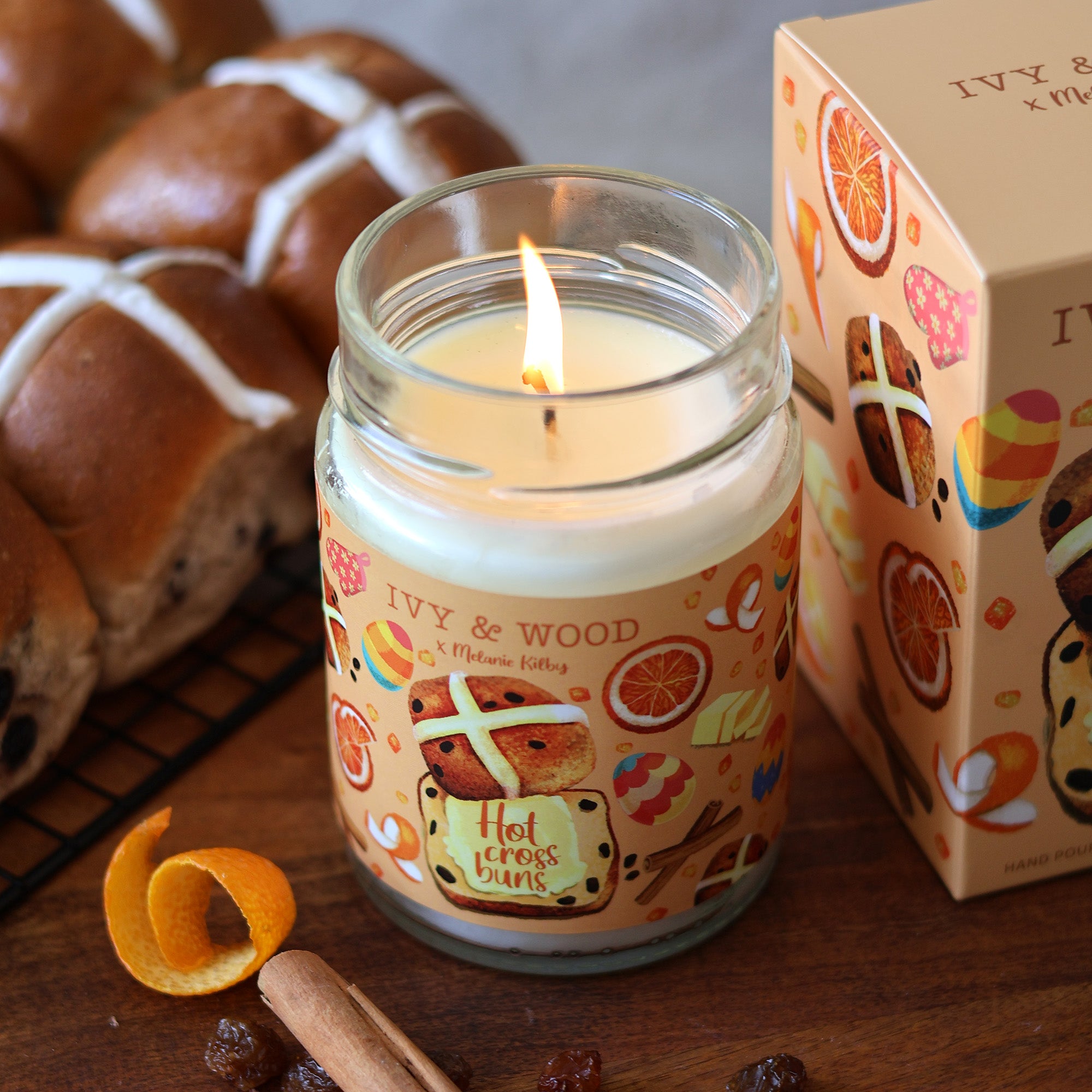Hot Cross Buns Limited Edition Easter Candle