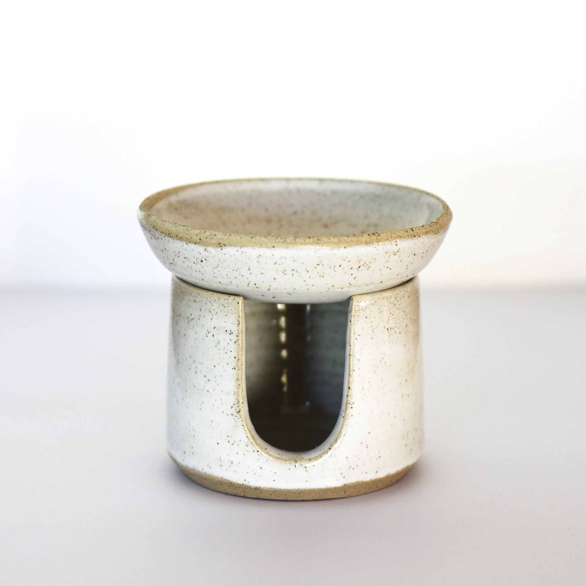 Ivory Speckled Handmade Ceramic Oil Burner - Ivy & Wood