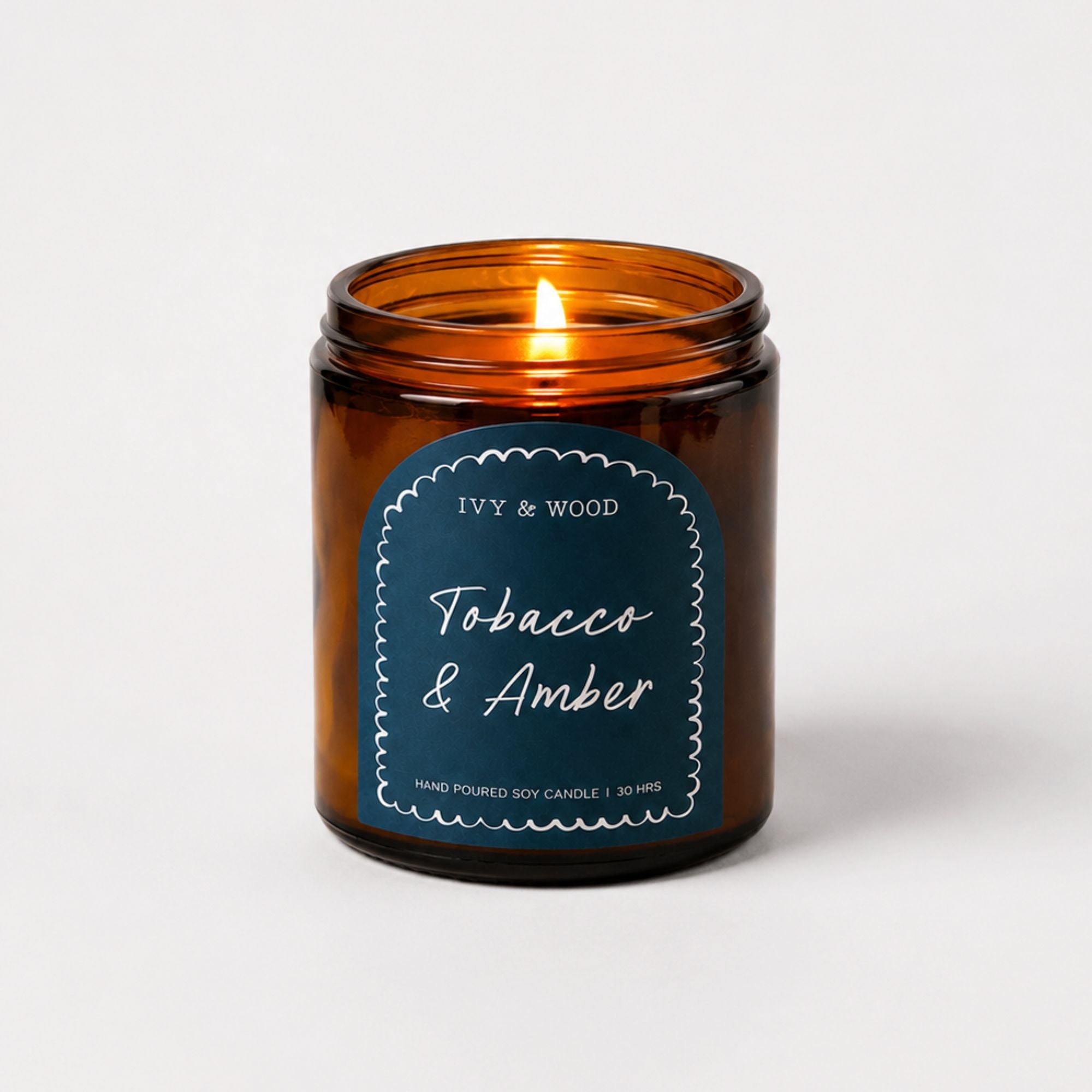Free Gift: Tobacco & Amber Candle